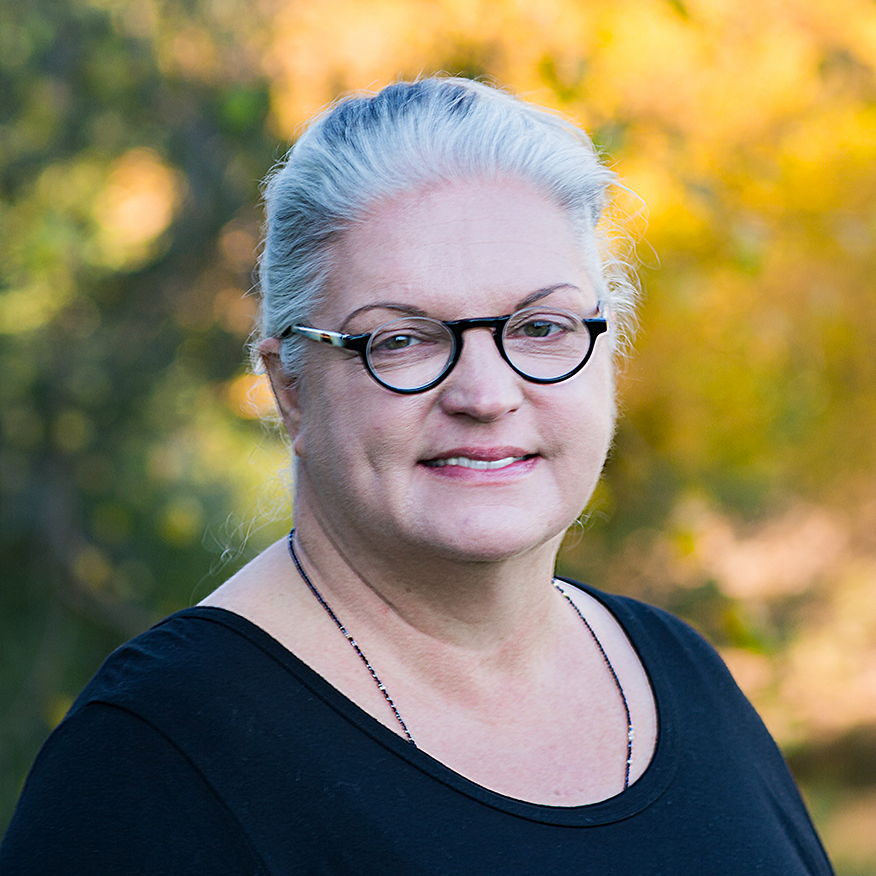 Picture of Suz-Anne Kinney